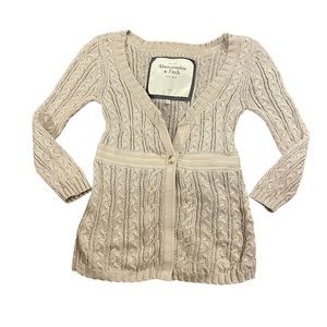 abercrombie & fitch beige cable knit babydoll top